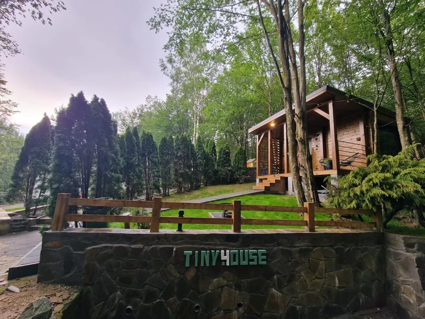 Tiny House 4 Two - Image 1
