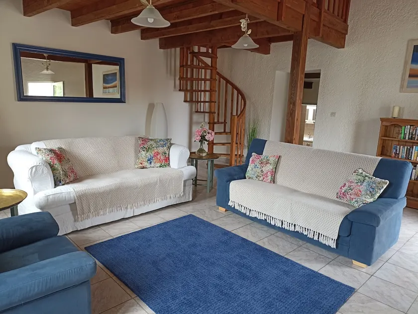 Charming Village Cottage with Pool - Image 1