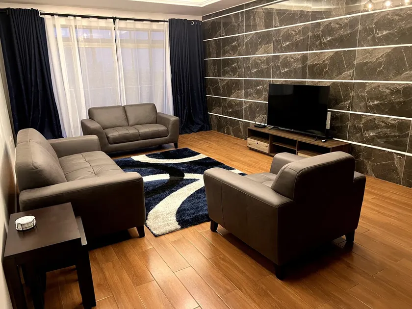 Modern 2.5BR Near Yaya Center-Breathtaking Views - Image 1