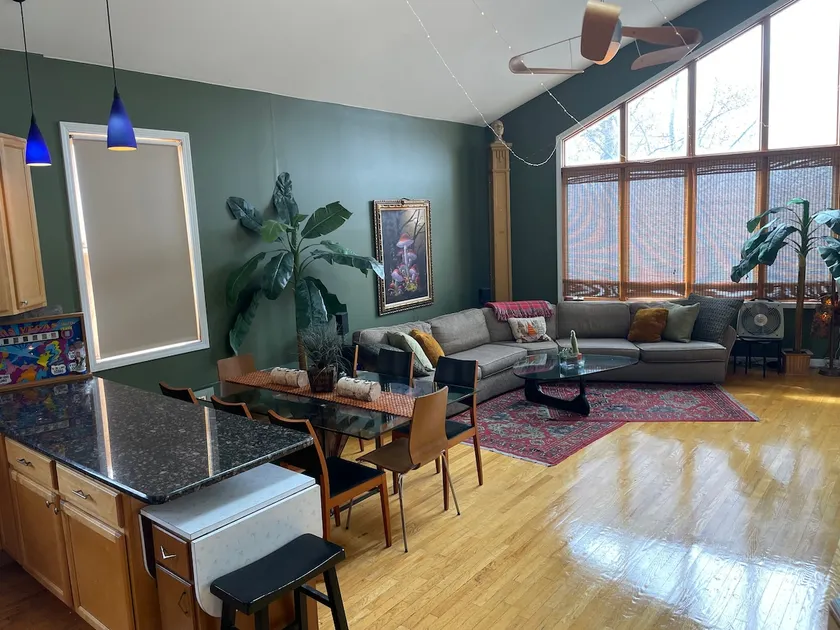 Amazing Fun Condo, City view next to 606 Trail! - Image 1