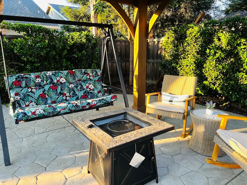 Cozy Bertha is your home away from home. - Image 1