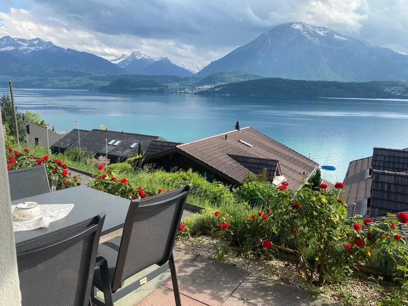 Lake alp View | Peaceful & Romantic | Free Parking - Image 1