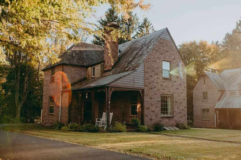 Conestoga Cottage with Hot Tub - Image 1