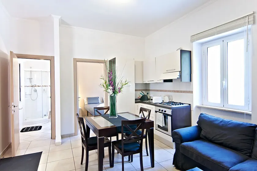 Aurelia Vatican Apartments - Image 1