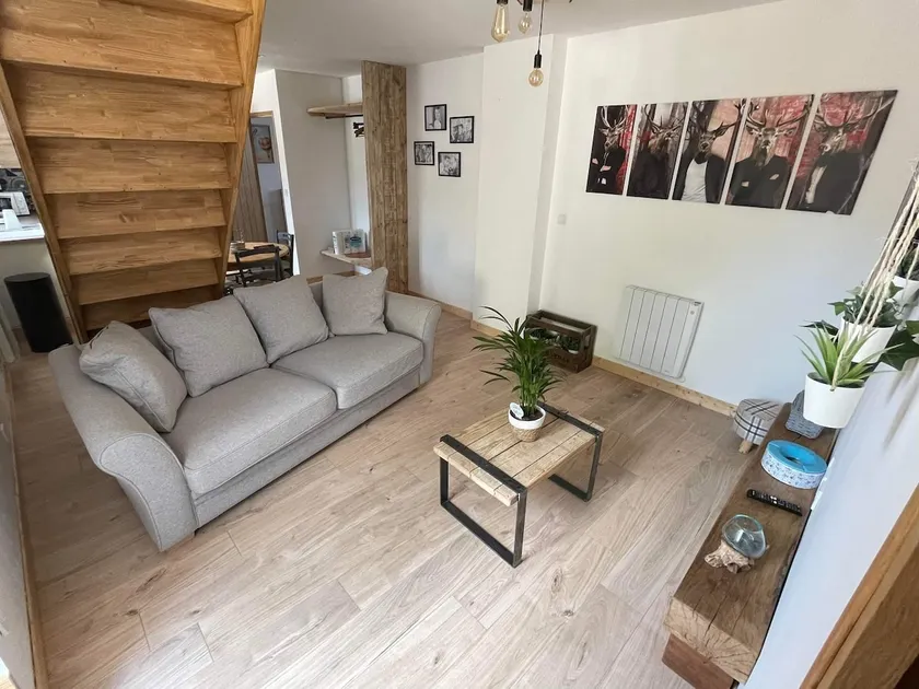 Cozy apartment with 20 m² south-facing terrace - Image 1