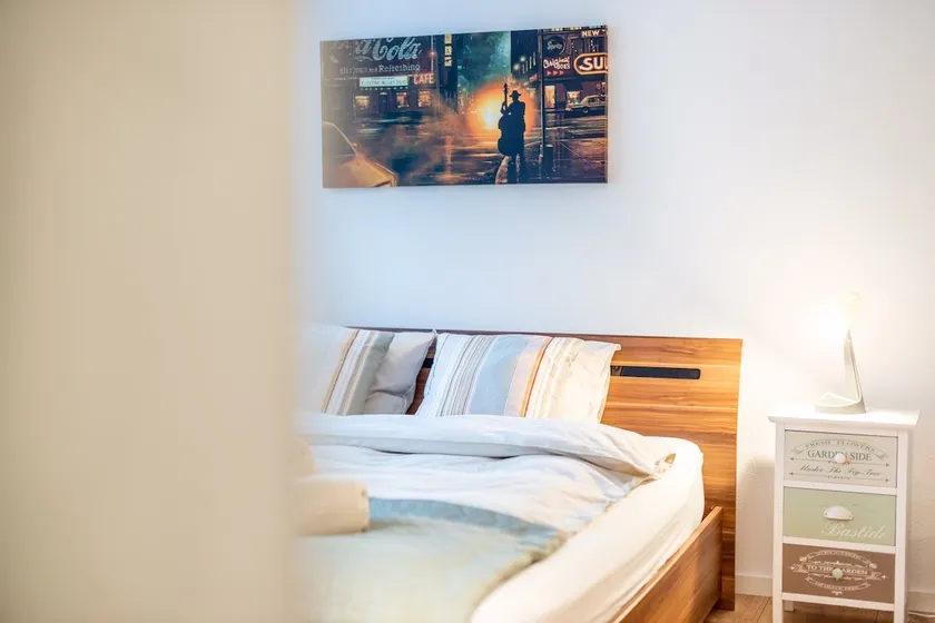 Sustainable Living on 1st Floor, Free Parking! - Image 1
