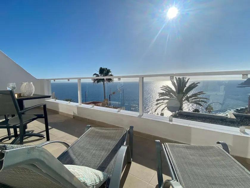 Casa Aita - refurbished apartment with unparalleled sea view - Image 1
