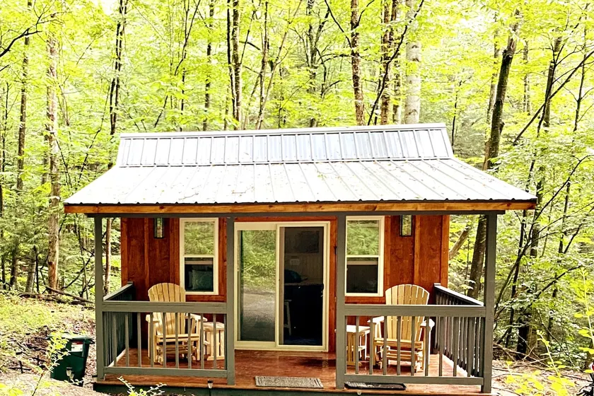 Secluded Studio Cabin & Hiking! - Image 1