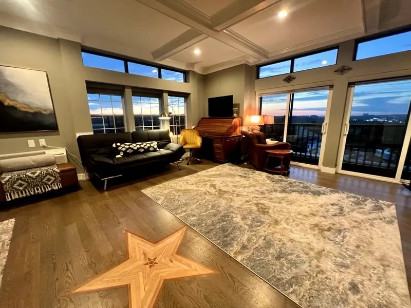 Peabody Penthouse Top of the World Sunset View - Image 1