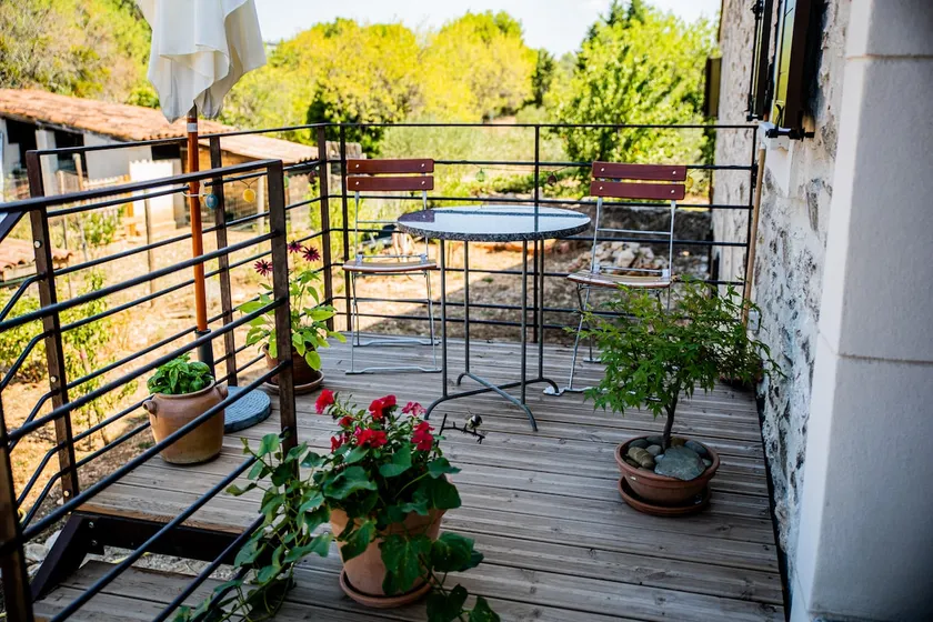 Château Les Poules - new bright modern and cosy loft  - Image 1
