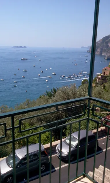 Positano's Flats - Image 1