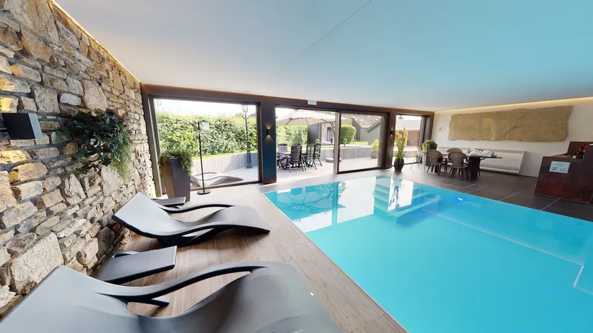 Luxury Wellness Villa with pool and play paradise - Image 1