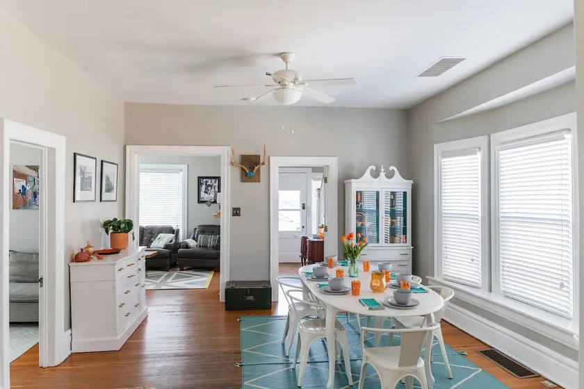 Artsy downtown 3 bedroom home close to trails - Image 1
