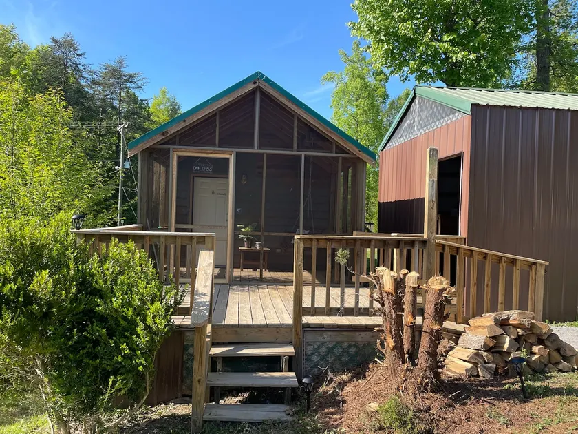 The Oak Oasis - Gorgeous views and a hot tub - Image 1