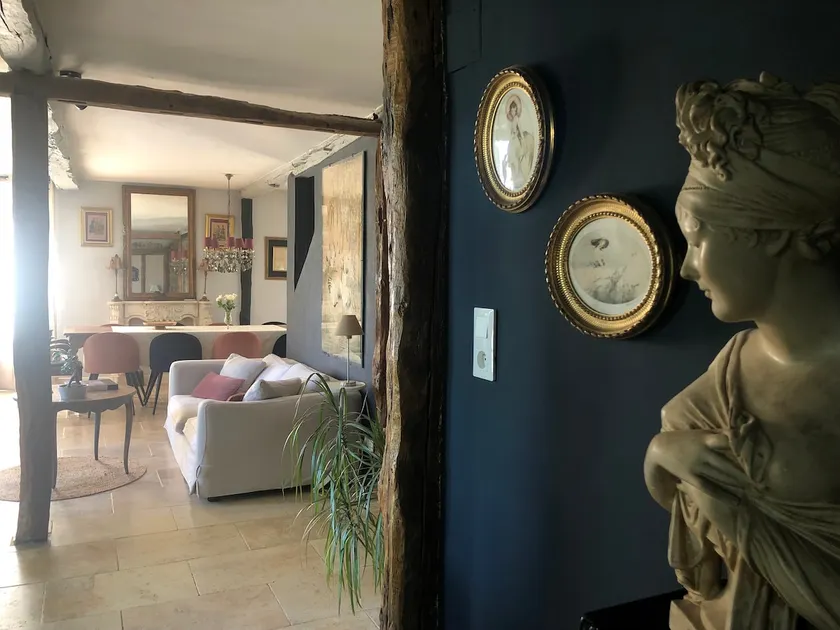 Charming renovated country house with pool - Image 1
