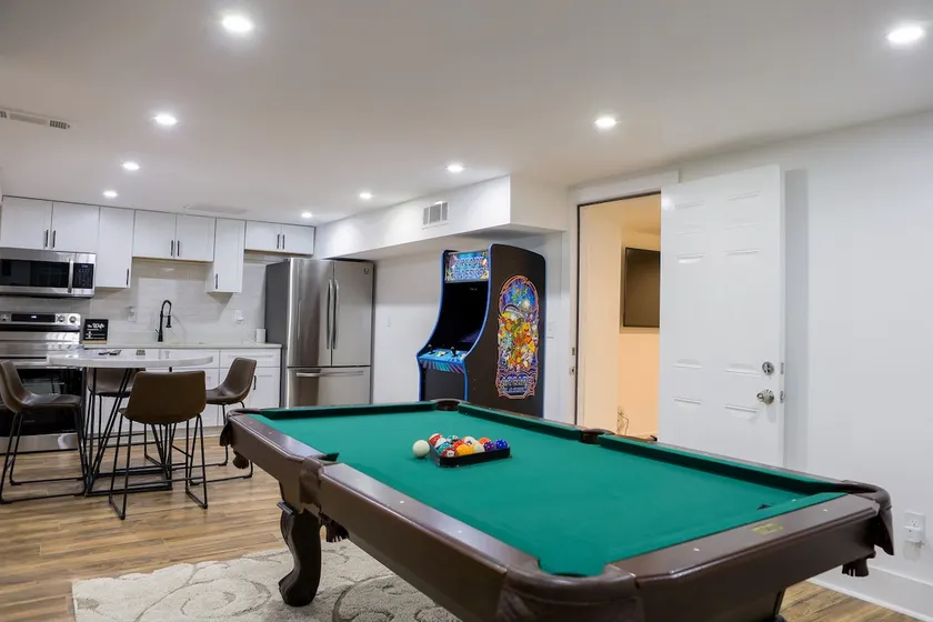 Vacation+WeekendSpcl+6Bdrm+4Bth+GameRoom+4MiMidtwn - Image 1
