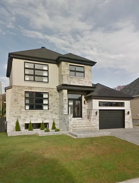 The Terrebonne Studio! 1 Bed 1 Bath & kitchenette! - Image 1