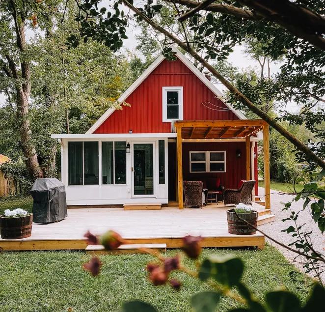 Colonial Hideout | Perfect for bourbon tours! - Image 1