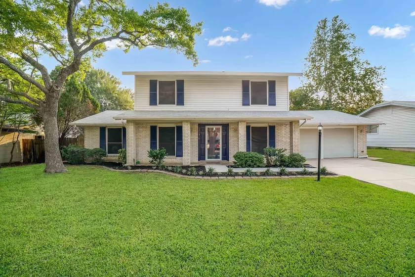 4BR Near Lackland AFB | Family Friendly - Image 1