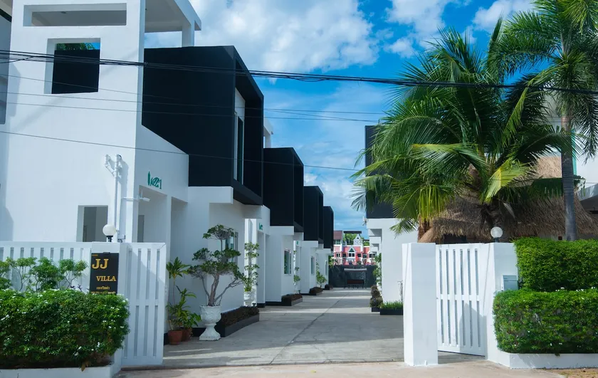 JJ RESORT (VILLA) - Image 1
