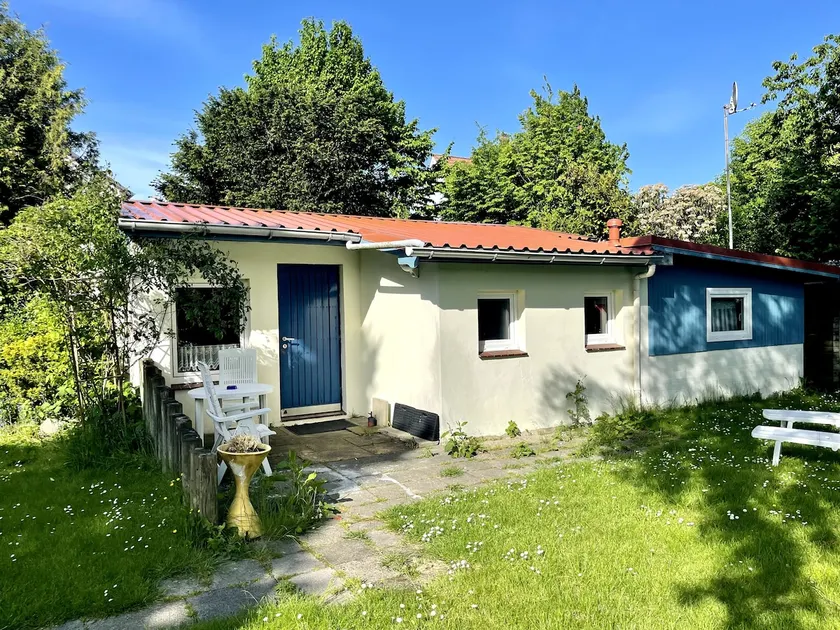 Haus Seefalke - garden house - 250 m to the sea - Image 1