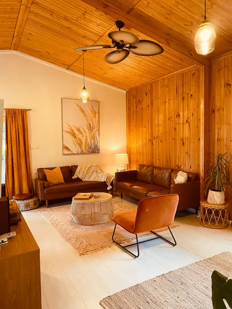 Amongst the Stars: Cosy 2-Bedroom Cottage - Image 1