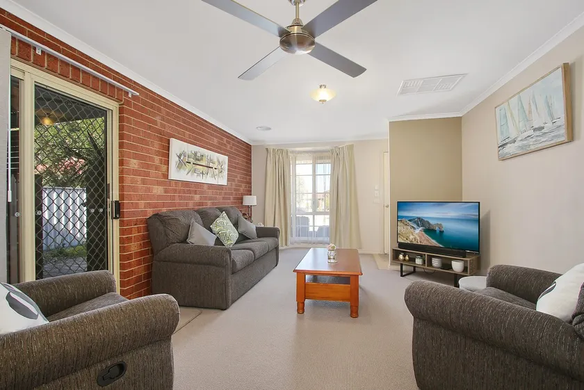 Mint-JOYCE*Homely*stylishKitchen*Outdoorspace*wifi - Image 1