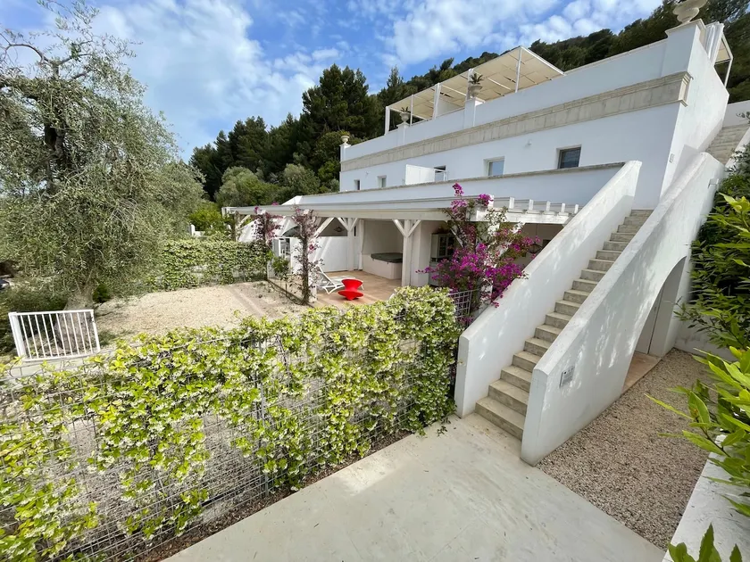 HMO Resort in Vignanotica: Essential Suite - Image 1