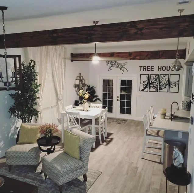 Family Private Cozy Villa 2/2 - Image 1