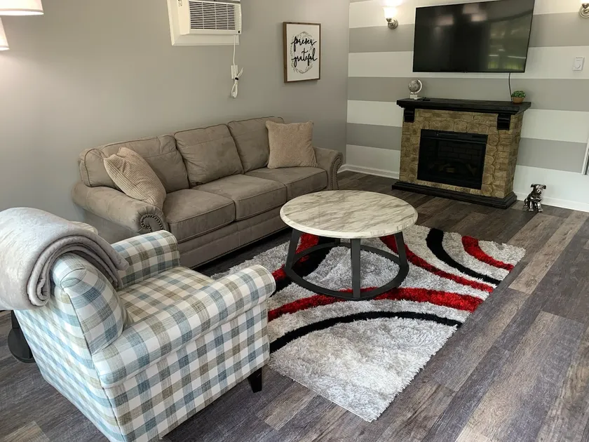 Adventure Acres- Suite B1 - Image 1