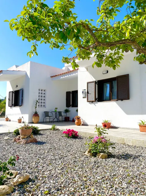 Vati's House - Image 1