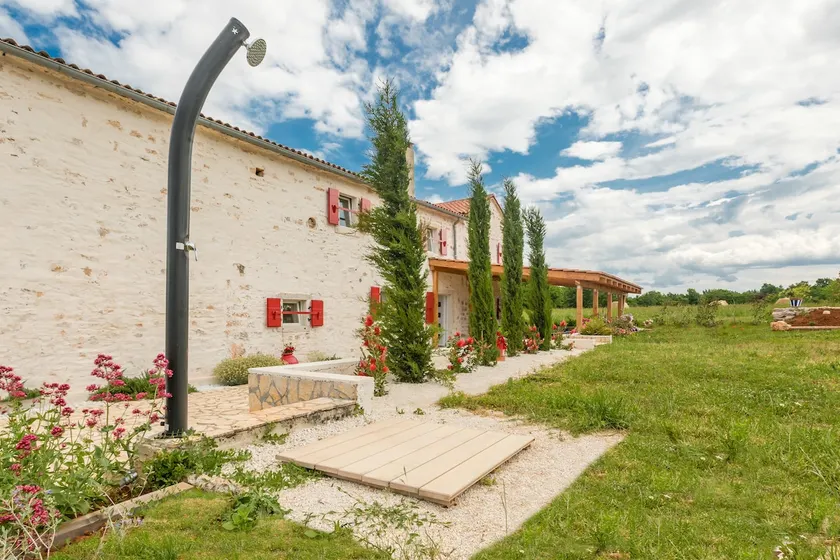 My Nest - Charming home in a lovely village - Image 1