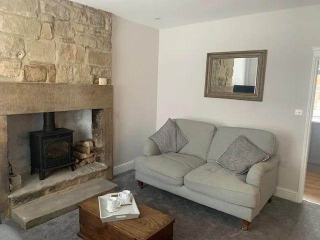 Tipsy Cottage Charming 2 bedroom home. - Image 1