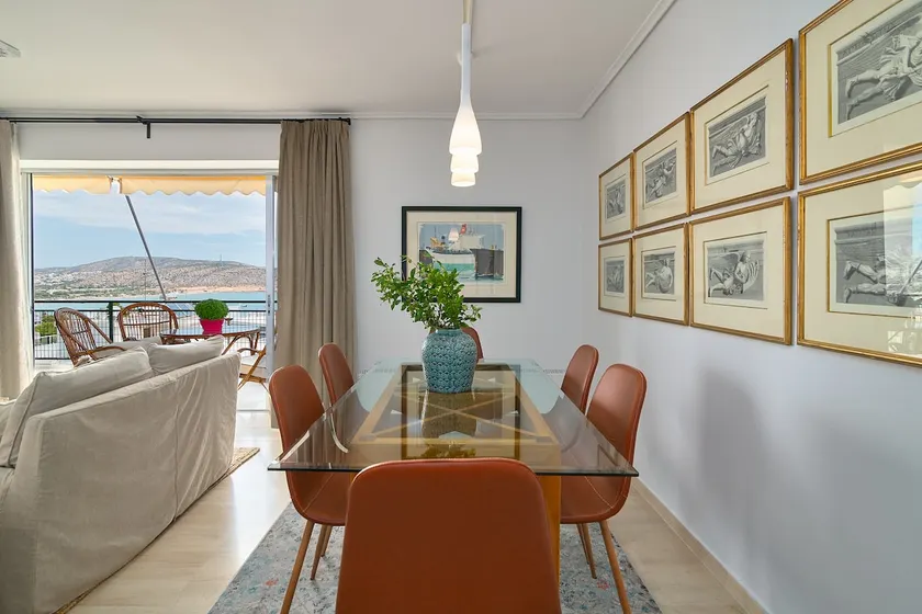 Sunwashed Condo-Seaviews-5'Walk to Beach-FRE Prkg - Image 1
