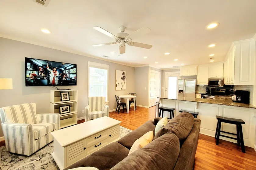 Private Cottage - Perfect Location & Comfort - Image 1