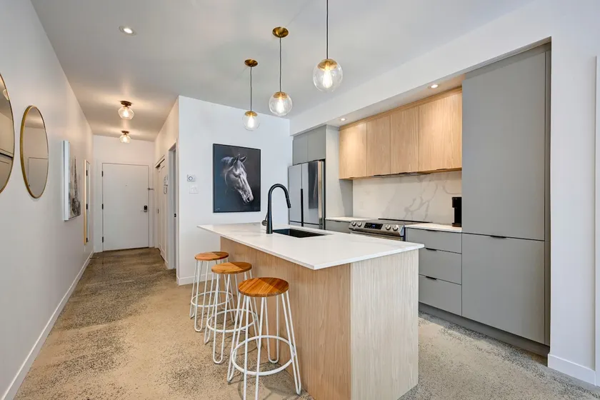 Downtown Condo - 2 bedrooms/2 full bathrooms - Image 1