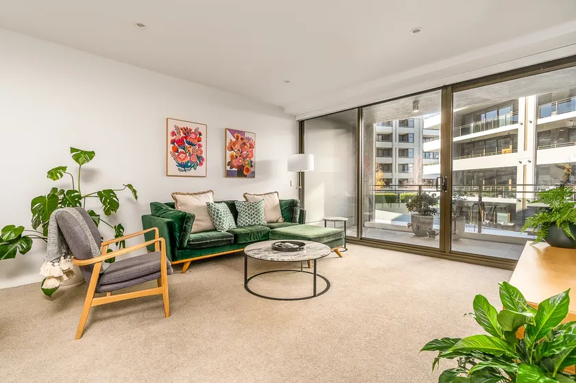 Modish Apartment near Parliamentary Triangle - Hosted by CanStay - Image 1