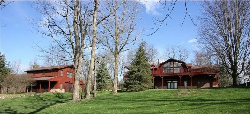 Family Fun! Tons of room inside and out! - Image 1