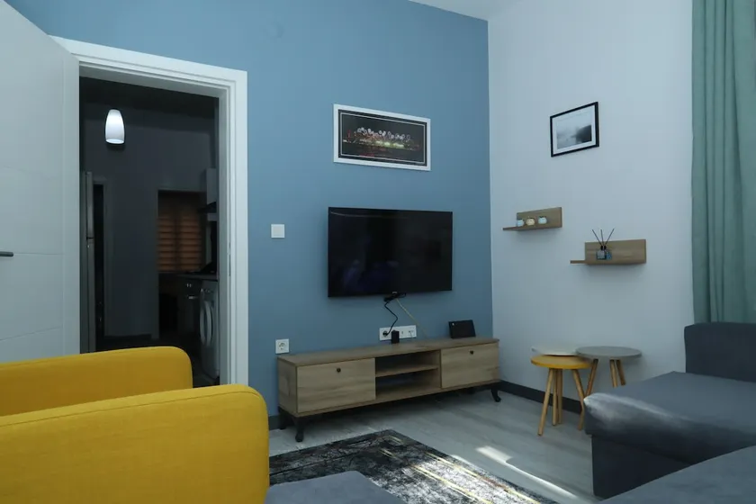 Brand new cozy flat in the heart of Beşiktaş - Image 1