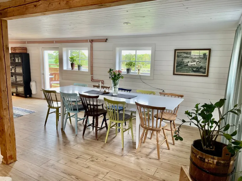 Nice magazine for rent on our property! - Image 1