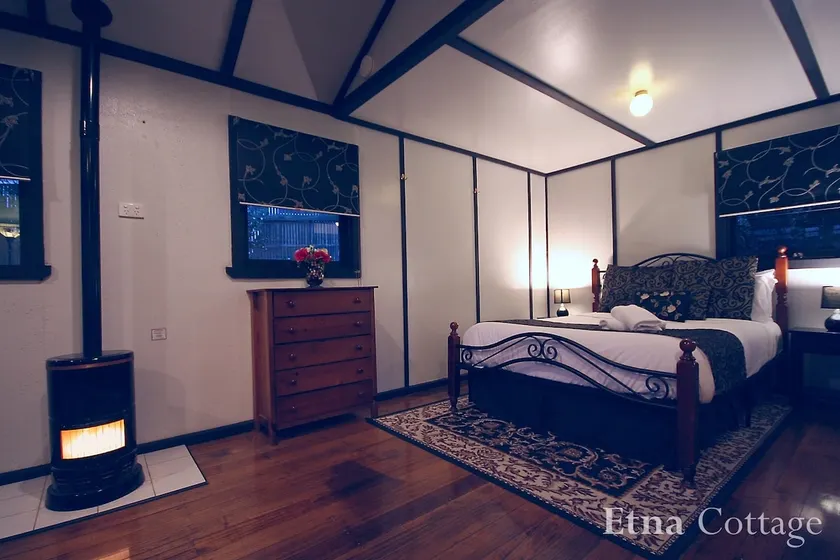 Etna Cottage - Mt Dandenong - Image 1