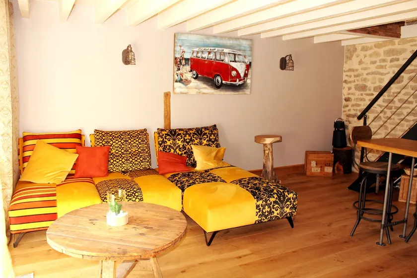 La P'tite Ecurie - Cottage with private HOT TUB - Image 1