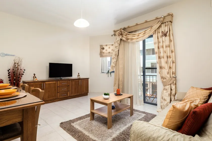 Spacious, Bright & Cosy 2 Bedroom 2 Bathroom Apartment - Msida Uni Heights - Image 1