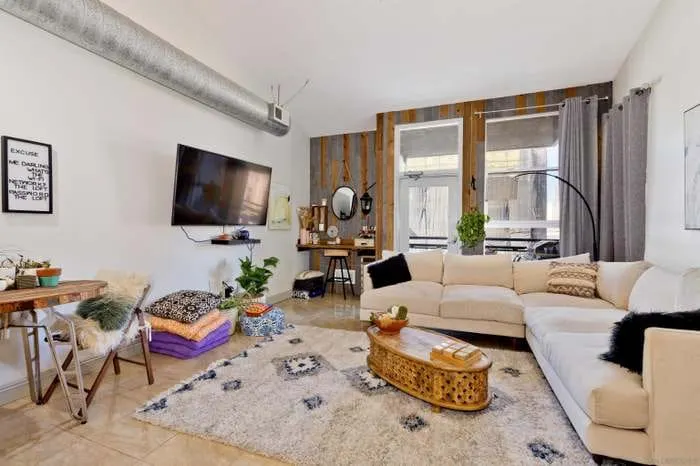 5 Star Boho-Chic apt w/a parking Gaslamp,Seaport . - Image 1