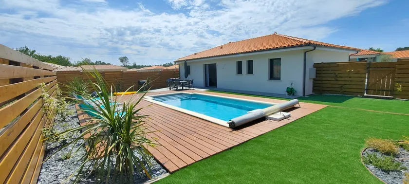 New 3-star property with private heated pool near the ocean - Image 1