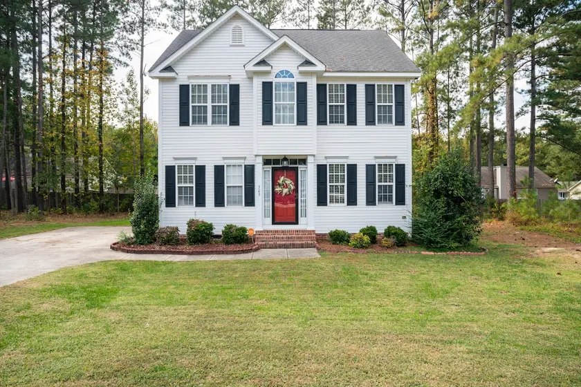 The Wendell Experience. Cozy 3-bedroom, 2 1/2 bath - Image 1