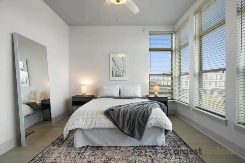 Chic Fort Worth Haven • Walk to Medical District - Image 1