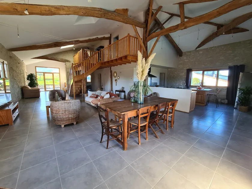 Country house - Image 1