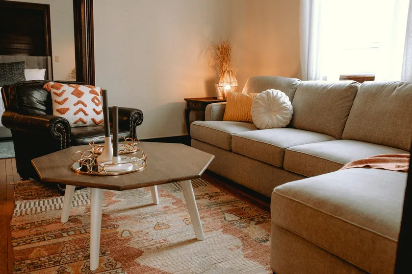 Italian Style Loft Downtown - Image 1