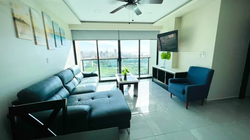 Luxury Penthouse Dwntwn Rosarito - Image 1